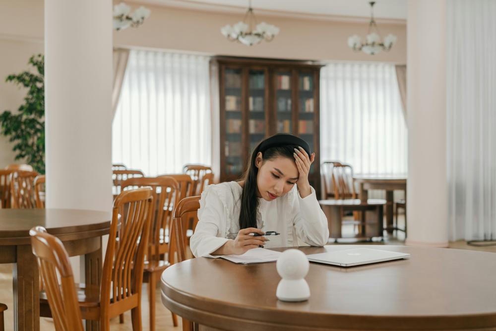 online exam-b693d0e7ec614bb1a1889846ab772bdd.jpg online exam